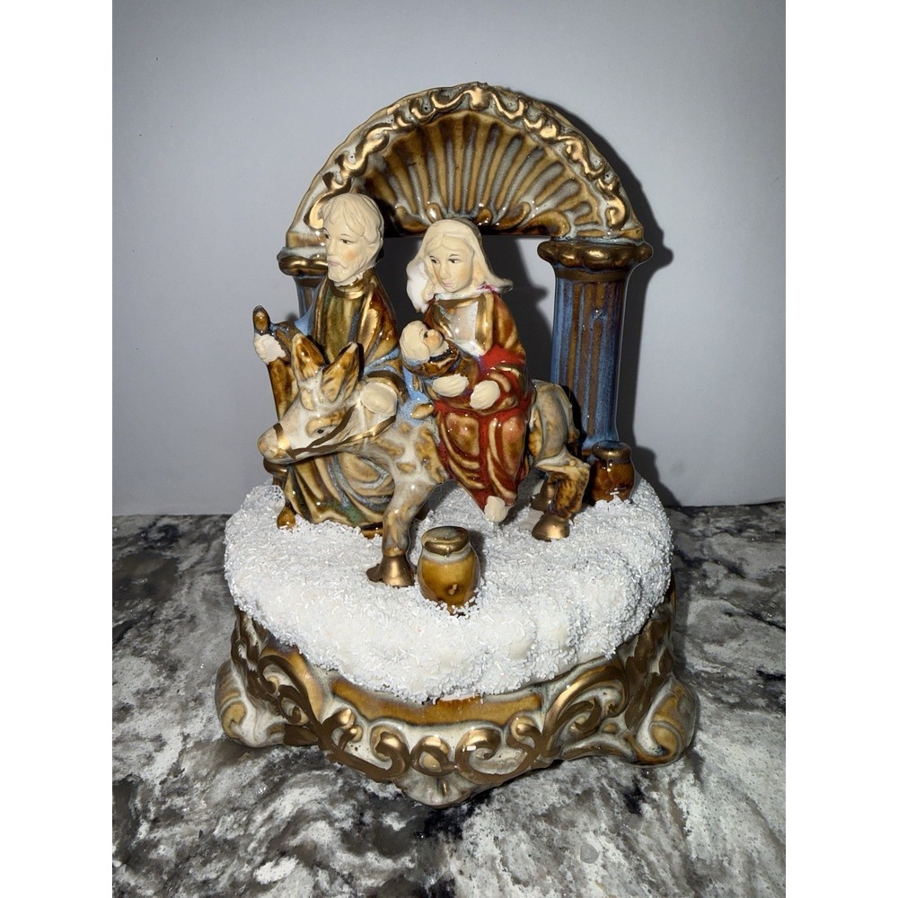 VTG Musical Nativity Scene Silent Night  6.5" Golden Treasures Christmas Jesus
